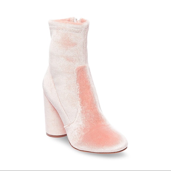 Steve Madden Shoes - pink steve madden heels (garrick style)